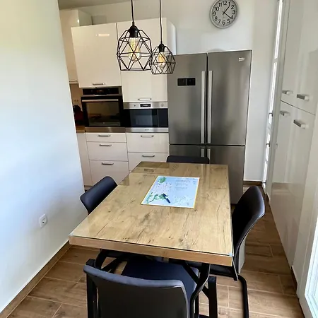 Apartment Ana